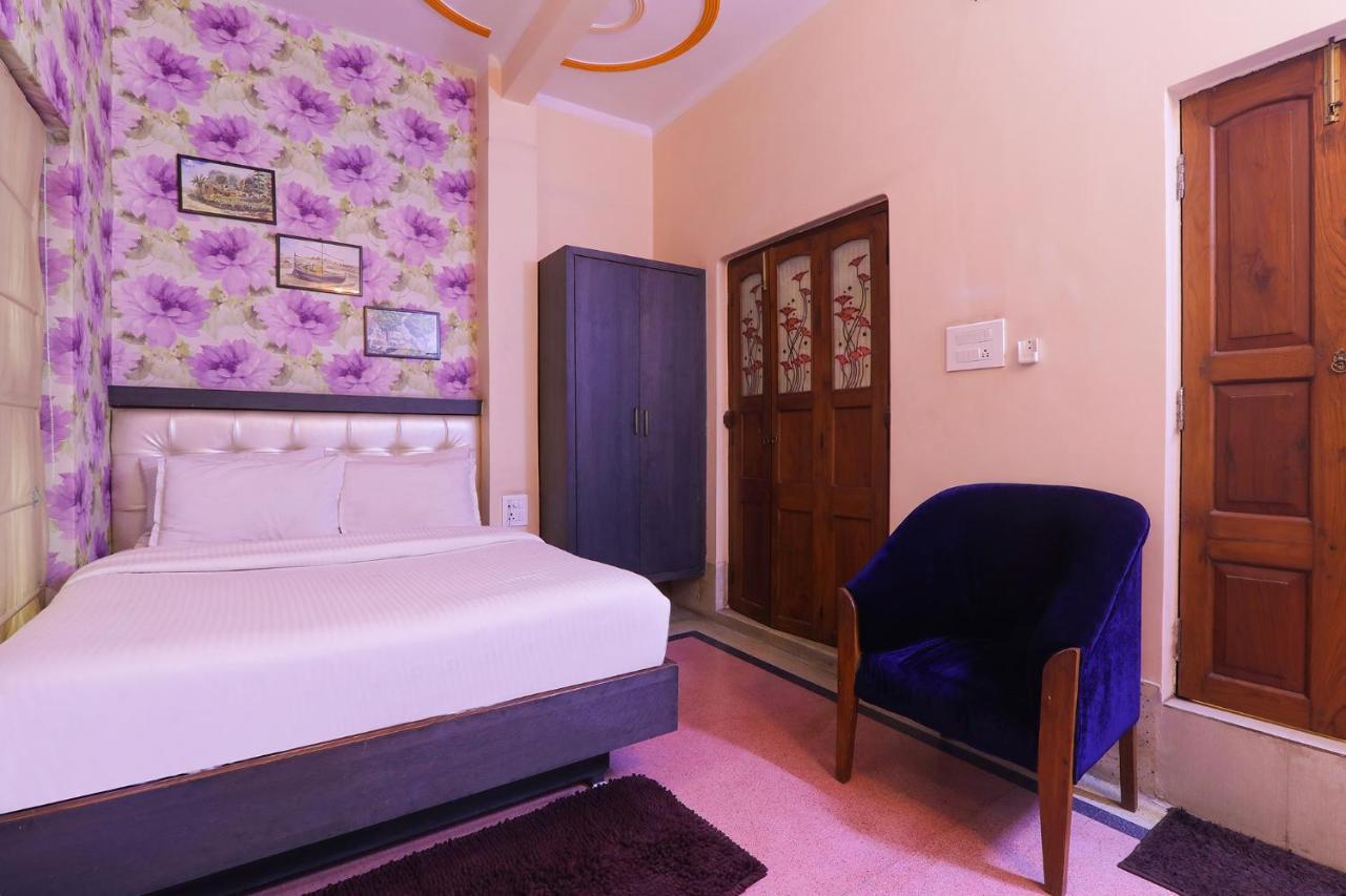 Fabhotel East View Varanasi Exterior foto